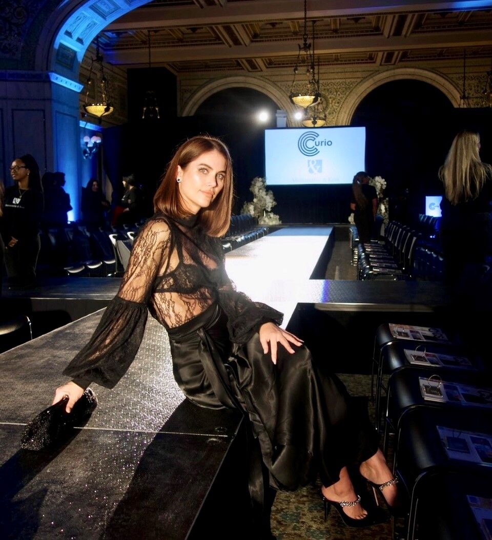 Amy Anderson, of StyleCredenza.com, was the winner of the inaugural Ceta Walters Fashion Content Creator Award at "A Celebration of Chicago Style," the opening night show for Chicago Fashion Week. (Photo @stylecadenza)